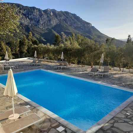 Agriturismo Palas De Serra Country Resort Onifai Eksteriør billede