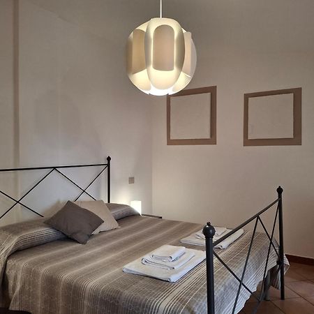 Agriturismo Palas De Serra Country Resort Onifai Eksteriør billede