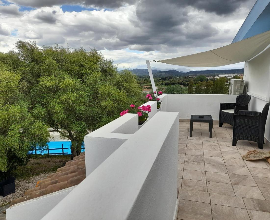 Agriturismo Palas De Serra Country Resort Onifai Eksteriør billede