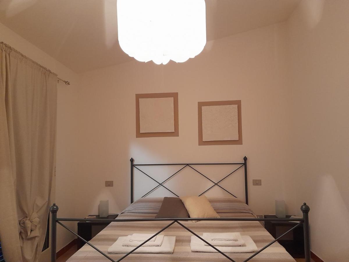 Agriturismo Palas De Serra Country Resort Onifai Eksteriør billede