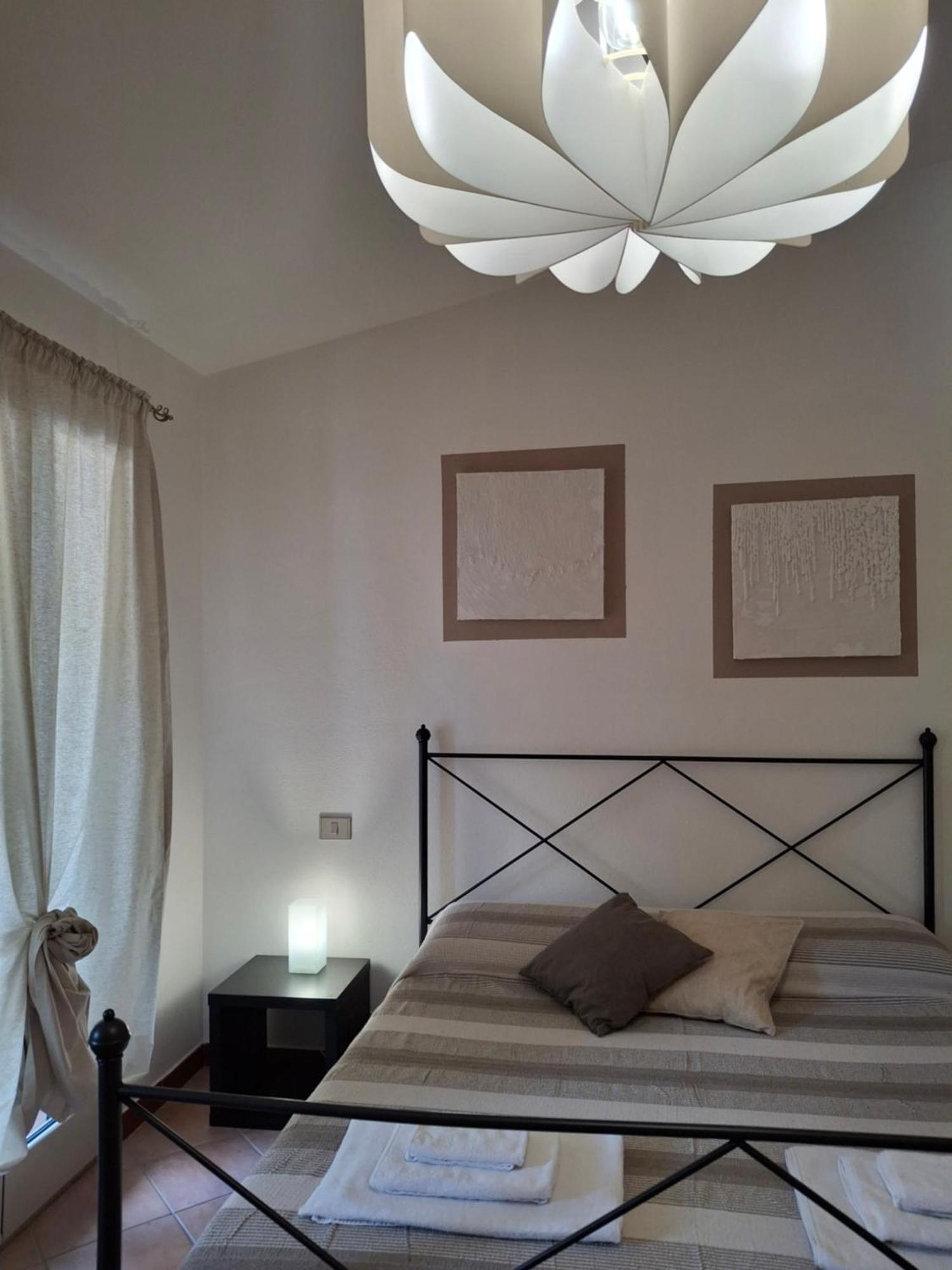 Agriturismo Palas De Serra Country Resort Onifai Eksteriør billede
