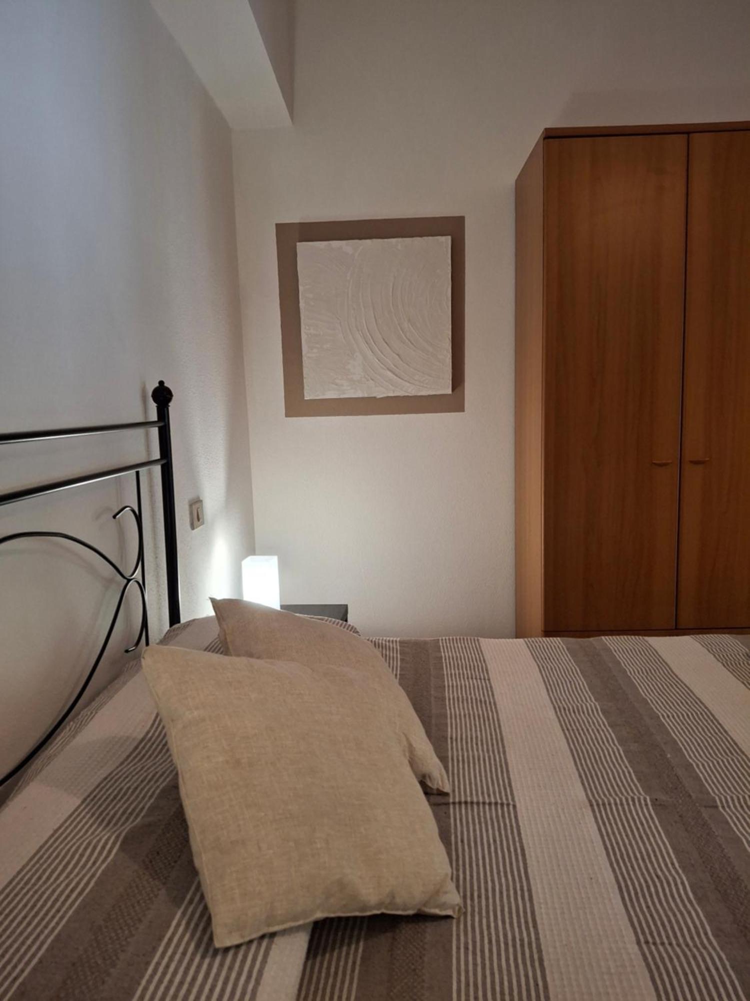 Agriturismo Palas De Serra Country Resort Onifai Eksteriør billede