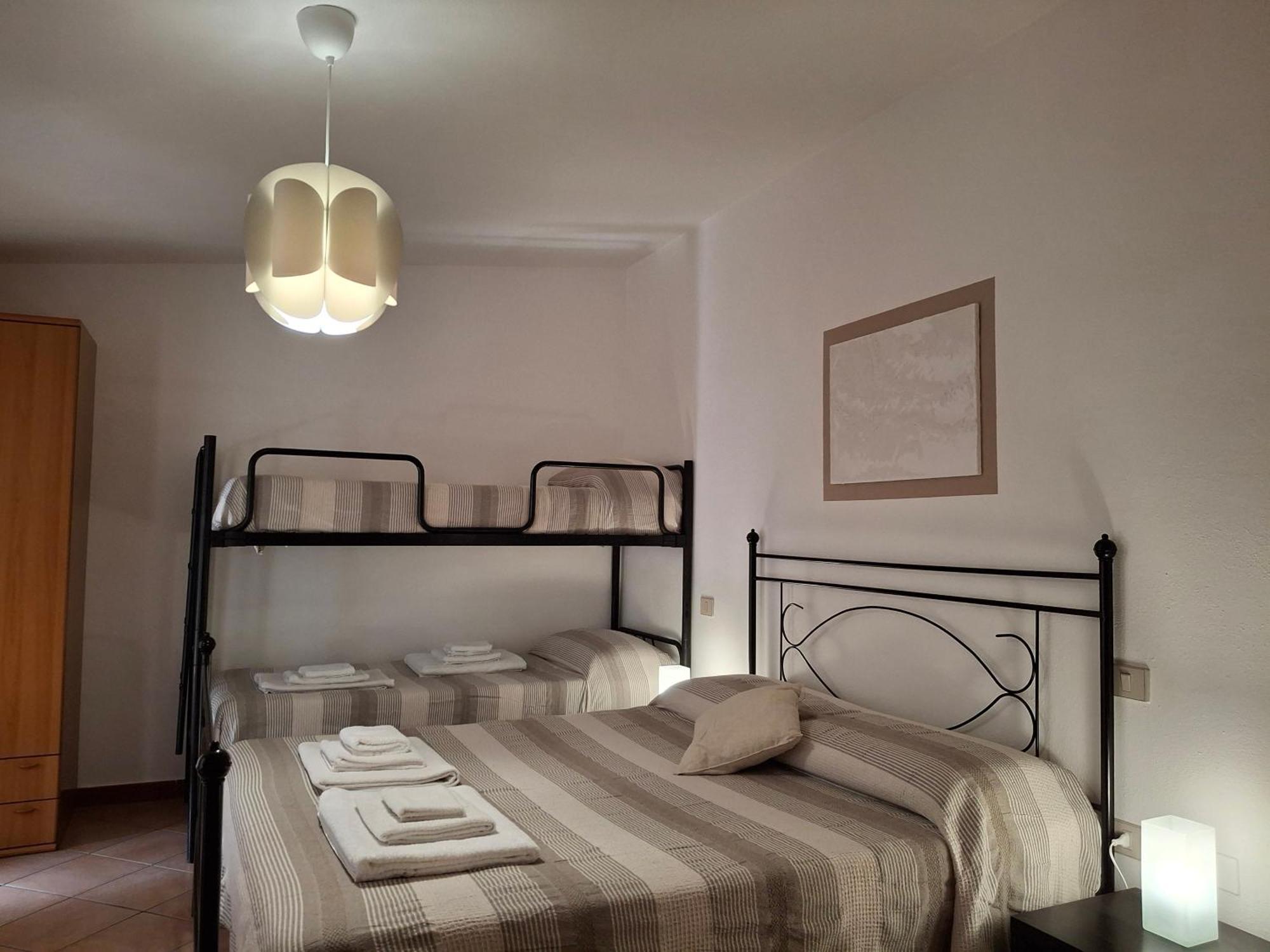 Agriturismo Palas De Serra Country Resort Onifai Eksteriør billede